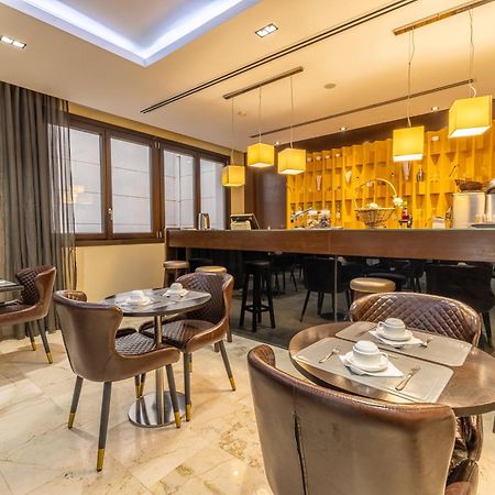 Lalla Doudja Hotel Algiers Ngoại thất bức ảnh